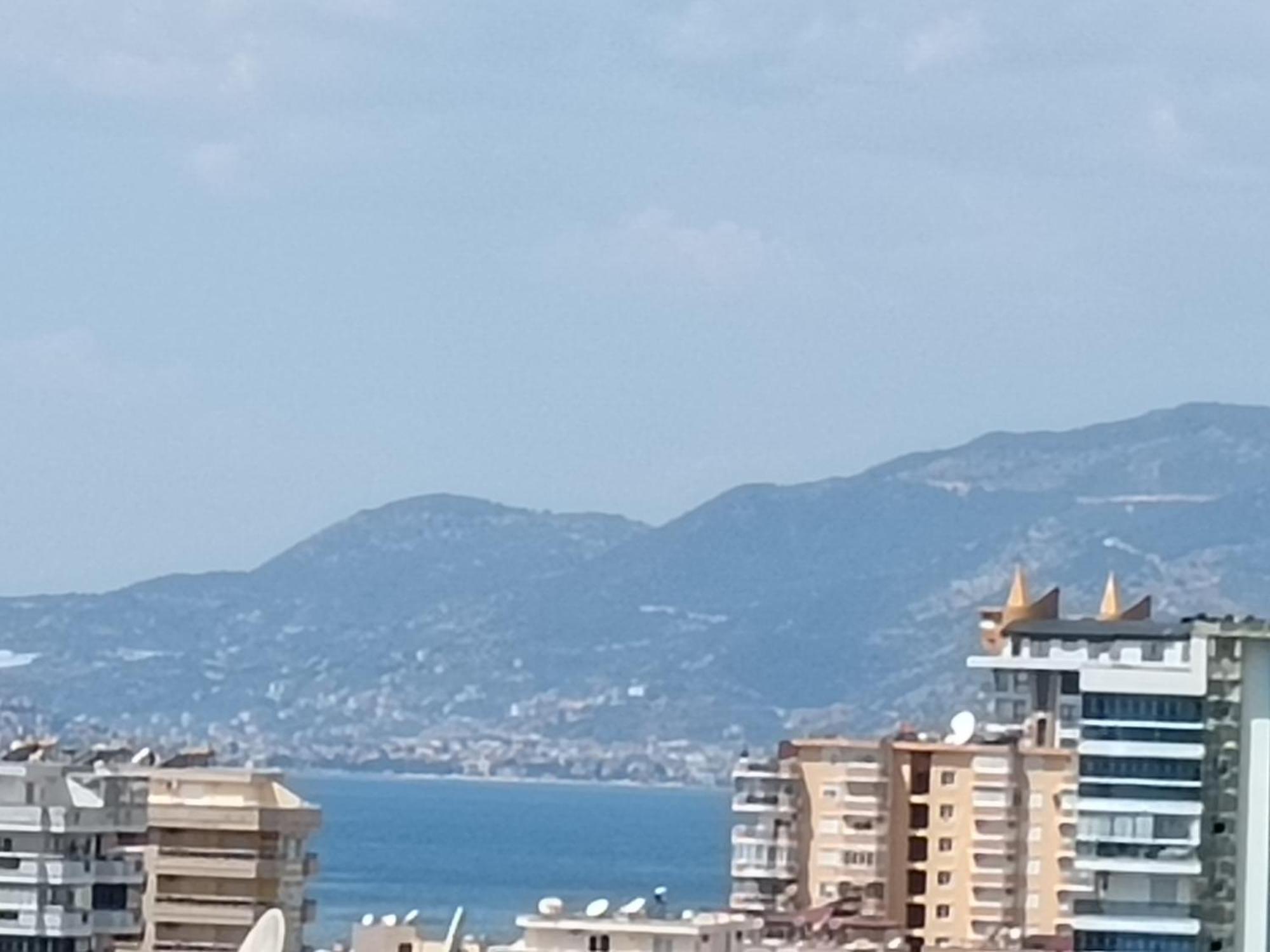 Cozy Sea View Next To The Beach, In The Mid Of The Market, Saturday Bazar, Restaurants & Bars Etc, Alanya Mahmutlar! Lägenhet Exteriör bild